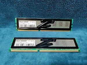 OCZ Technology PC3-12800 4 GB (2GB X 2) DIMM 1600 MHz DDR3 SDRAM Memory - Picture 1 of 11