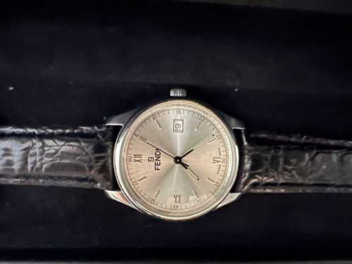 Orologio Fendi Fendiologi 210G Uomo Quarzo Data