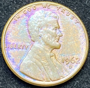 1962-D Lincoln Memorial Penny Beautifully Rainbow Toned Coin  AU #3 - Picture 1 of 4