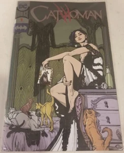 SDCC 2018 DC Comics CATWOMAN #1 (SILVER FOIL COVER) (JOELLE JONES) IN HAND - Bild 1 von 1