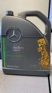 Mercedes Engine Oil 5W30 228.51LT A000 989 35 08 13 FBDK - Picture 1 of 1
