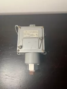 CCS Custom Control Sensors 604GZ11-7011 Druckschalter 4500PSIG - Bild 1 von 4