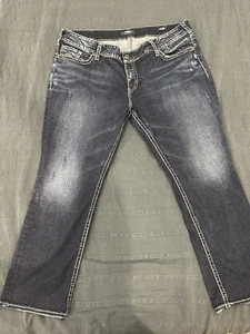 Silver Jeans Plus Size Suki Mid Straight. 24x30 - Picture 1 of 6