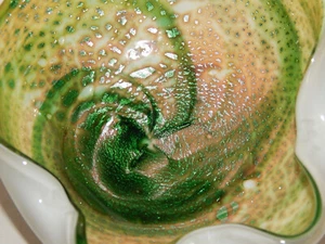 Cuenco cenicero cristal de Murano espiral en tonos verdes con purpurina plateada - Imagen 1 de 9
