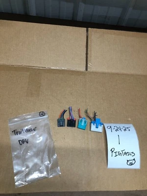 Arnés Conectores Cableado 02-09 Trailblazer Ventana Interruptor Maestro Izquierdo 4 Foto 1 de 4