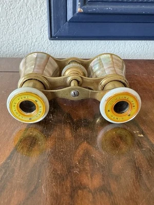 Antique Lemaire Fabi Mother of Pearl Opera Glasses - Binoculars - Made In France - Image 1 of 4