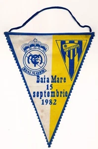 Real Madrid Pennant Set Baia Mare Romania Wimpel Football Extremely Rare - Picture 1 of 6