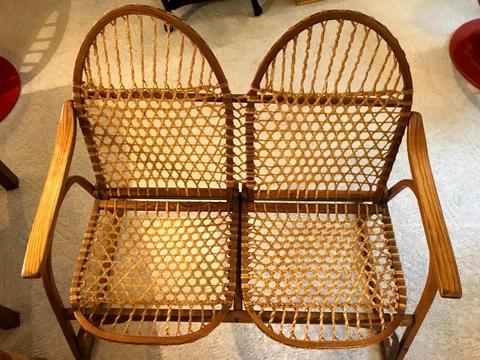 Vintage Vermont Tubbs very rare Snowshoe Settee Bench in excellent condition! Cover