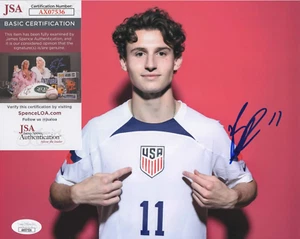 Foto 8x10 firmada por Brenden Aaronson con certificado de autenticidad JSA #AX07536 USMNT Leeds United - Imagen 1 de 2
