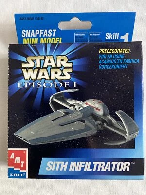AMT ERTL STAR WARS 1999 Episode 1 Trade Federation Sith Infiltrator Snapfast  - Image 1 of 2