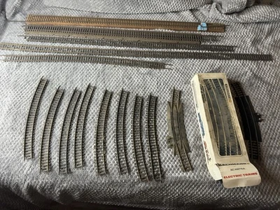 Bachmann HO scale Curve Track Straight Track Bundle - Image 1 of 4