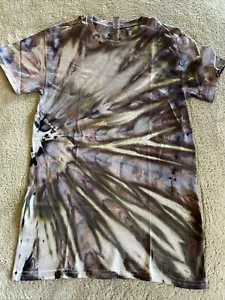 NEW Gildan Mens Purple Yellow Gray Sunburst Tie Dye Short Sleeve Shirt SMALL - Picture 1 of 6