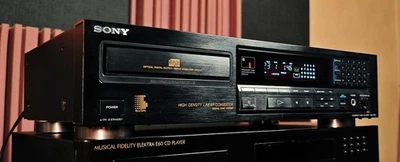MAGNIFICENT Sony CDP-790 CD Player ~ Stunning Sound & Build Quality!  - Image 1 of 4