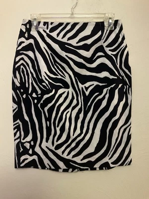 Saia lápis Jones New York azul marinho branco estampa de zebra algodão stretch tamanho 4 - Imagem 1 de 4