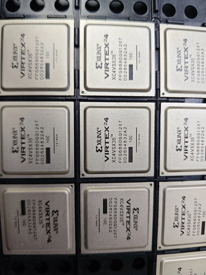 New chip XILINK VIRTEX-4 of storz image 1 hub console output Circuit Module - Image 1 of 2