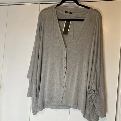 Nally & Millie 2X 灰色纽扣开衫带 Dolman 袖子 — 第 1/4 张图片