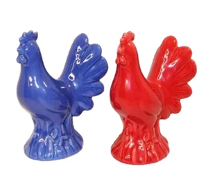 Chicken Salt & Pepper Shaker Set Red Blue HOME Patriotic Rooster Poultry Country - Picture 1 of 8