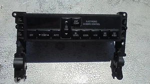 1998 1999 2000 KIA SPORTAGE ELECTRONIC CLIMATE CONTROL UNIT FAN DEFROST SWITCH - Picture 1 of 2