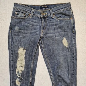 Levis 524 Jeans Womens 32 x 32 7M Low Rise Skinny Distressed Too Superlow - Picture 1 of 11