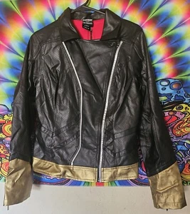 Her Universe Marvel Black Widow Faux Leather Jacket Medium Halloween Cosplay NWT - Picture 1 of 4