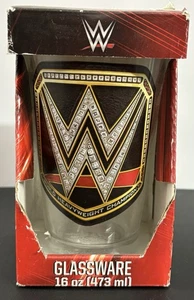 WWE Heavy Weight Champ 16 OZ. PINT GLASS *NEW IN BOX* 2018 - Picture 1 of 4