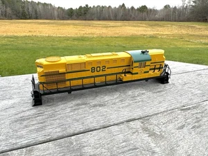 Maine Central ALCO RS-11 Diesel Locomotive #802 SHELL HO Scale - Picture 1 of 5