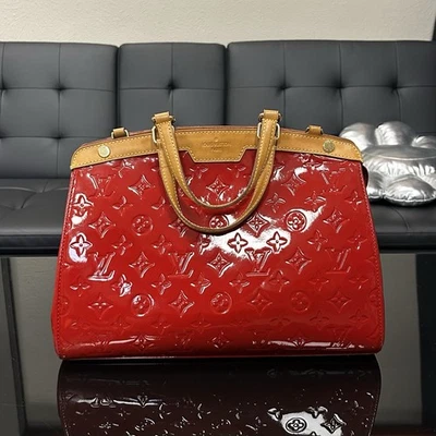 Louis Vuitton Vernis Blair Rose MM crossbody Bag w/COA done Foto 1 de 4