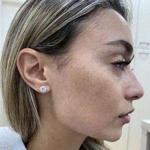 Diamond Stud Earrings VS1 E IGI Certified Round 3 Ct Lab created Yellow Gold 14k - Picture 1 of 11