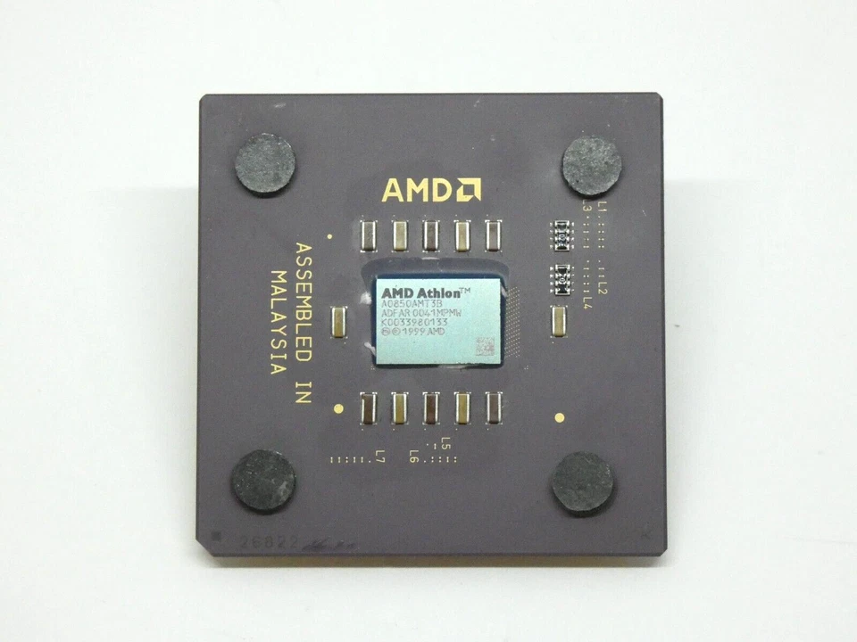 AMD Athlon 850 - A0850AMT3B - Socket 462/A - Immagine 1 di 1