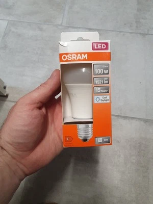 OSRAM LED-Lampe | Sockel: E27 | Warm White | 2700 K | 19 W | Ersatz für - Bild 1 von 2