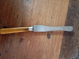 Altes Buttermesser mit Gravur Vintage aus den 19.Jahrhundert - Bild 1 von 15