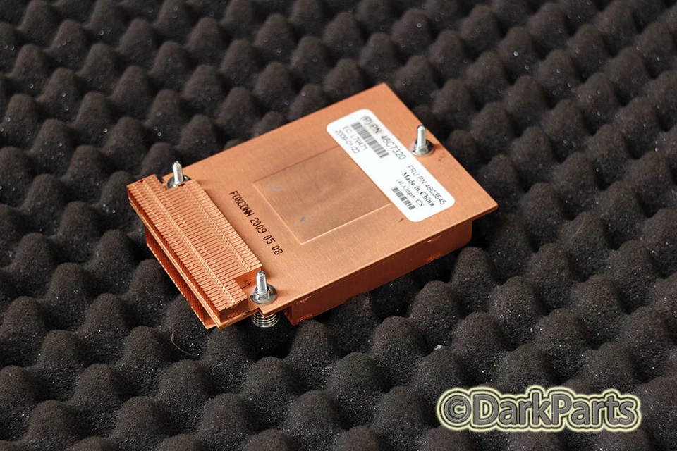 IBM FRU 46C7320 46C7320 BladeCentre HS22 Heatsink Cooler - Immagine 1 di 1