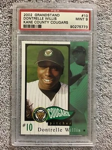 Grandstand Dontrelle Willis 2002 novato grado PSA 9 como nuevo - Imagen 1 de 3