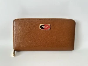 Michael Kors Brown Leather Continental Jet Set Zip Around Wallet Purse Large Tan - Picture 1 of 14