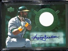 2005 Upper Deck Hall of Fame Baseball Green Autograph #CO-RJ1 Reggie Jackson 