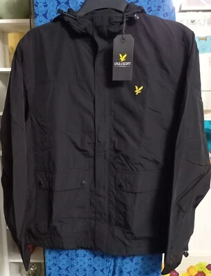 Chaqueta de bolsillo con capucha negra Lyle & Scott (varias tallas disponibles) Foto 1 de 4