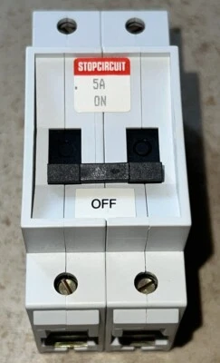 Entrelec GMB-5U Stopcircuit Circuit Breaker 5A 240V 2P - Image 1 of 4