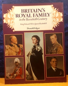 Britische königliche Familie im 20. Jahrhundert; Donald Edgar; 1979; hbdj; EX/EX - Bild 1 von 2