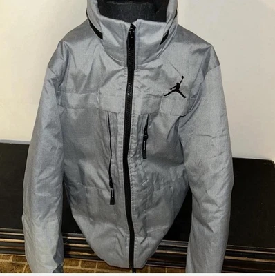 Nike Men's Jordan Essentials Puffer Coat - Image 1 of 4