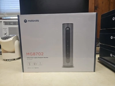 Motorola MG8702 Cable Modem Router WiFi 5 AC3200 Dual-Band - Image 1 of 3
