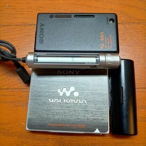 Sony MZ-E900 minidisc MD walkman player vintage audio tested work From Japan - Picture 1 of 8