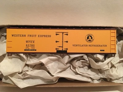 HO Accurail 8069 Western Fruit Express WFE 40’ Kit frigorífico de madera WFEX #63780 Foto 1 de 4
