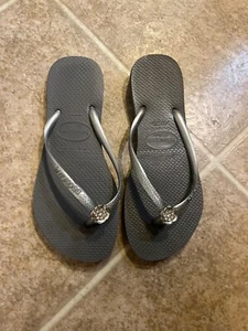 Havaianas Slim Flip Flops Women  w/ Flower At Thong  NEW Sz 8/37 - Bild 1 von 3