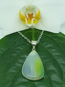 Gorgeous Green Banded Agate Pendant Necklace 925 Silver Plated GA3 - Picture 1 of 3