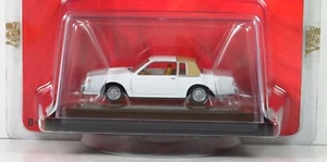 Johnny White Lightning Chase Gold Series 1987 Buick 87 Regal T-Type Diecast 1:64 - Picture 1 of 6