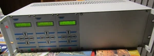 Bronkhorst Hi-Tec E-7300-BBB 3 Module mit Netzteil im Rack - Bild 1 von 12