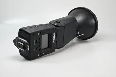 Flash de montaje en zapata Quantum Qflash TRIO QF8N para Nikon #G559 Foto 1 de 4