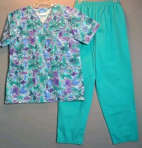 Scrub Set Women's Crest Teal Hearts Medium Top And PL Uniform Teal Large Pants - Picture 1 of 12