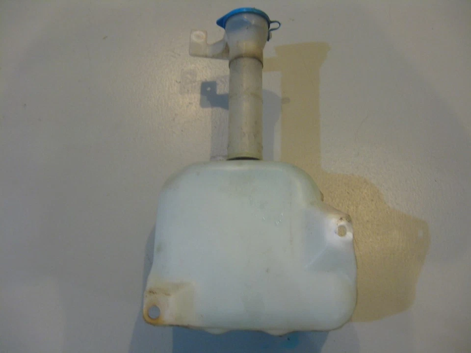 Honda Prelude 2000 parabrisas lavadora depósito OEM R5234 Foto 1 de 1