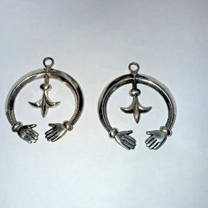 Lote de 2 colgantes Navajo Sandcast Naja - Imagen 1 de 7